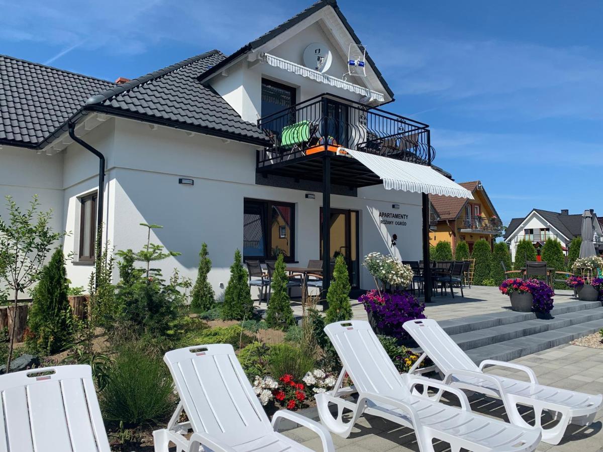 Apartamenty Rozany Ogrod Leba Exterior foto